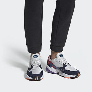 Falcon Shoes Crystal White / Crystal White / Collegiate Navy Adidas